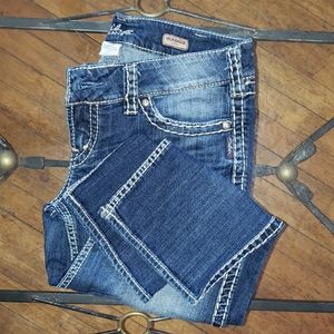 Silver Jeans MCKENZIE Capri🌻🌻